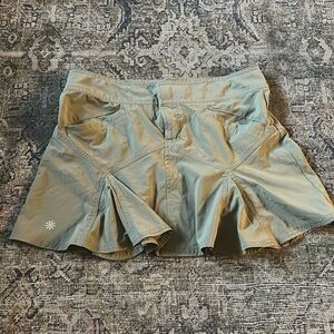 Athleta Olive Green All Terrain Skirt Size 6 Petite